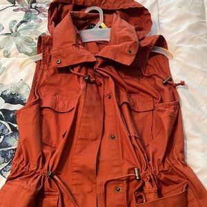 Love Tree vest. Perfect for spring
